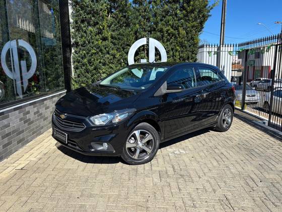CHEVROLET ONIX 1.4 MPFI LTZ 8V FLEX 4P AUTOMÁTICO CHEVROLET ONIX 1.4 MPFI LTZ 8V FLEX 4P AUTOMÁTICO